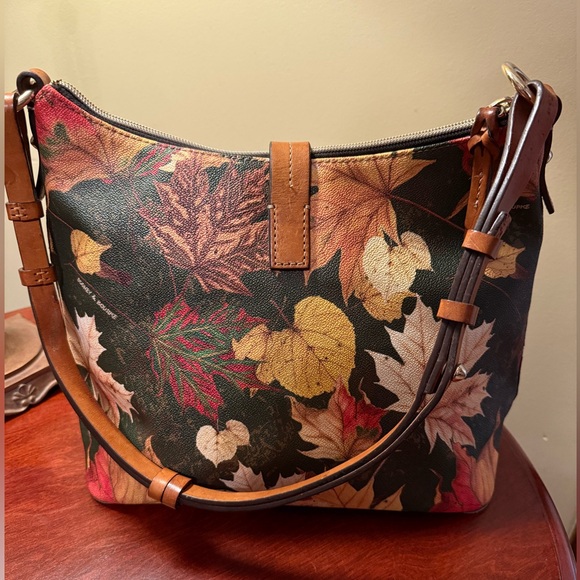 Dooney & Bourke Rare Limited Edition Maple Leaf Shoulder Bag 🍁 - Picture 2 of 7